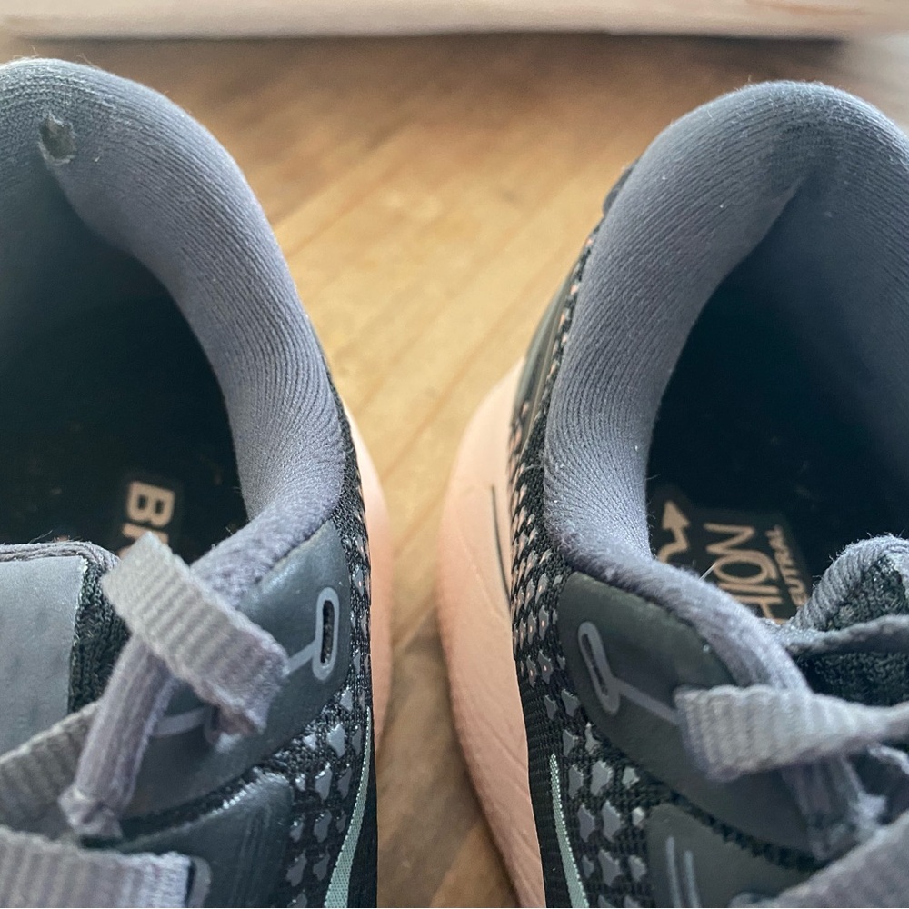 Brooks Ghost 14 size 10 medium - Picture 6 of 13